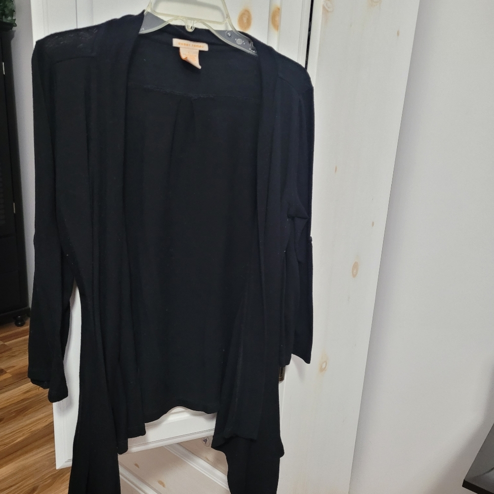Three quarter length sleeve cardigan